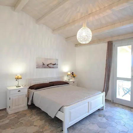 Alloggio per agriturismo Oasi Blu Calasetta