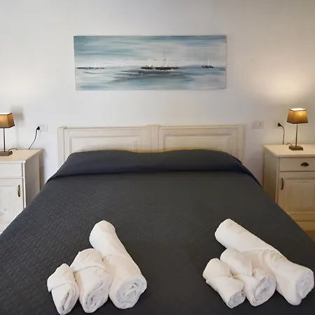 Oasi Blu * 칼라세타